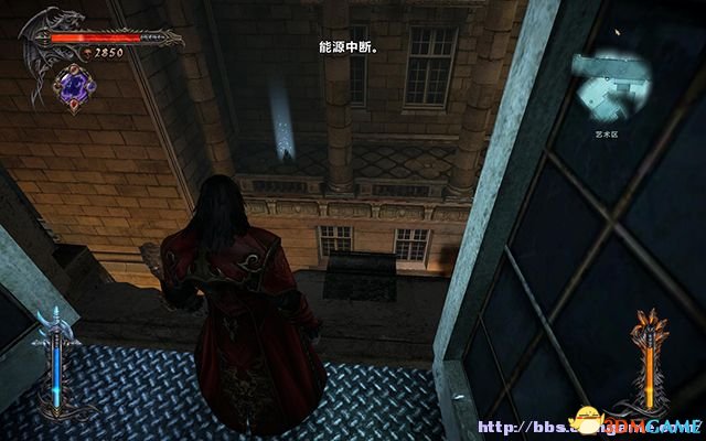 第十二个在圣堂二楼书架后