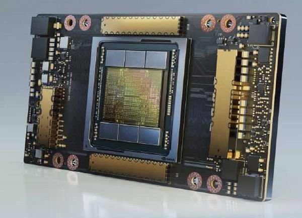 826mm2核心面积的它绝对是怪兽级