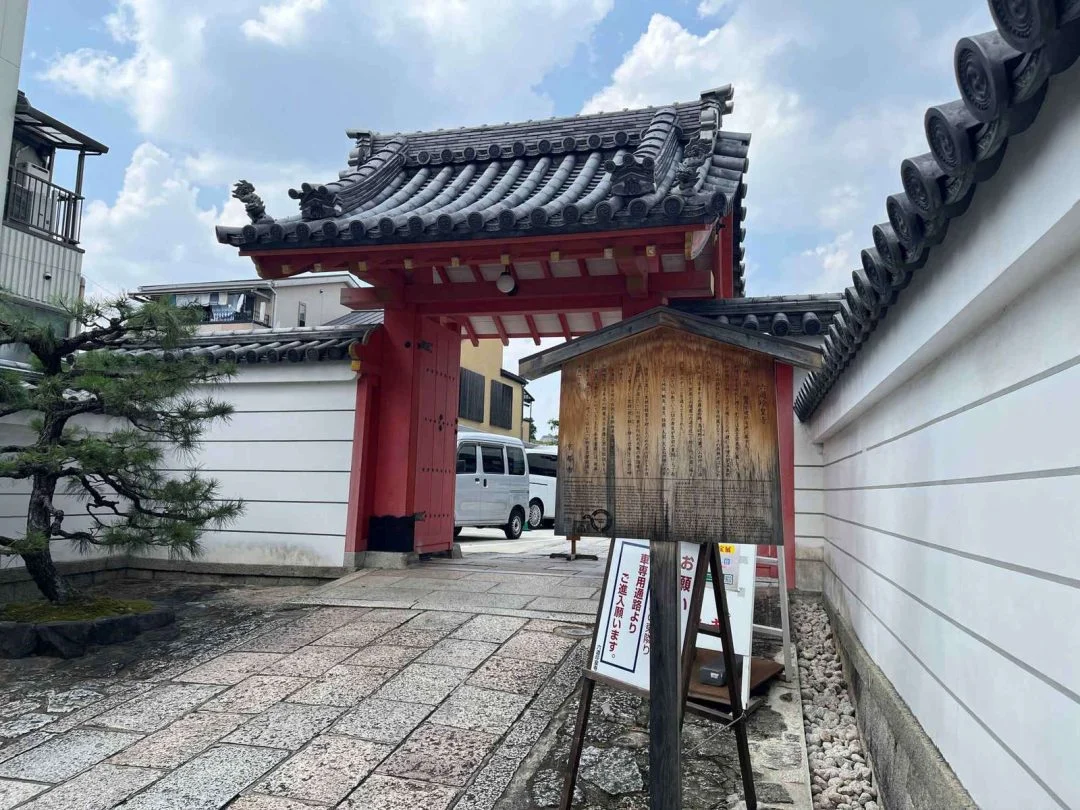 专门搭建了超豪华录音棚