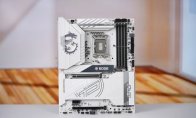 虽然该内存PCB上焊接的颗粒带有美光